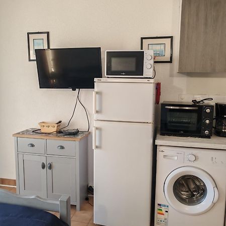 Studio 34 curistes/vacanciers Balaruc-les-Bains Extérieur photo